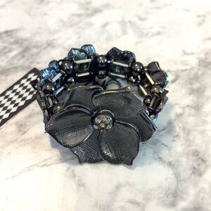 NWT Stretchy Black Floral Rhinestone Bracelet